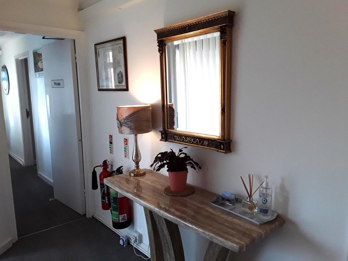Barclay Court Guest House Торкі Екстер'єр фото
